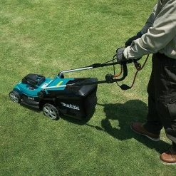 BAUHAUS Makita Elektro-Rasenmäher ELM3320 1.200 W, Schnittbreite: 33 Cm -Bauhaus Shop 12 350