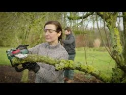 BAUHAUS Bosch 18 V Power For All Akku-Kettensäge UniversalChain 18 18 V, Li-Ionen, Ohne Akku, Schwertlänge: 20 Cm -Bauhaus Shop hqdefault 7